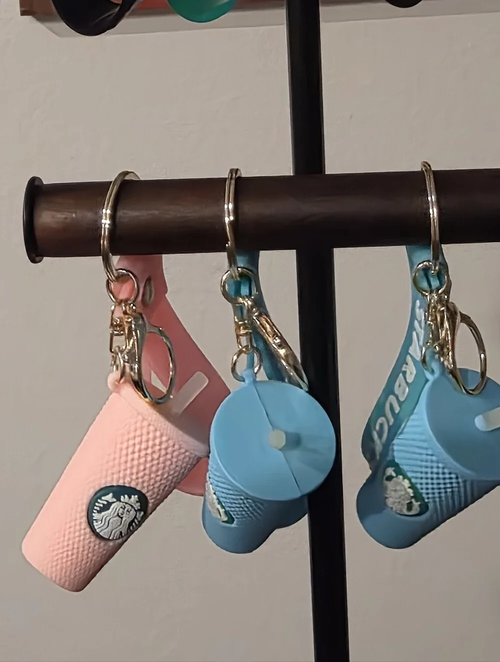 ✨STARBUCKS KEYCHAIN BAGCHARMS ✨Choose 1- Studded Cold Cup Tumbler- Pink Or Blue